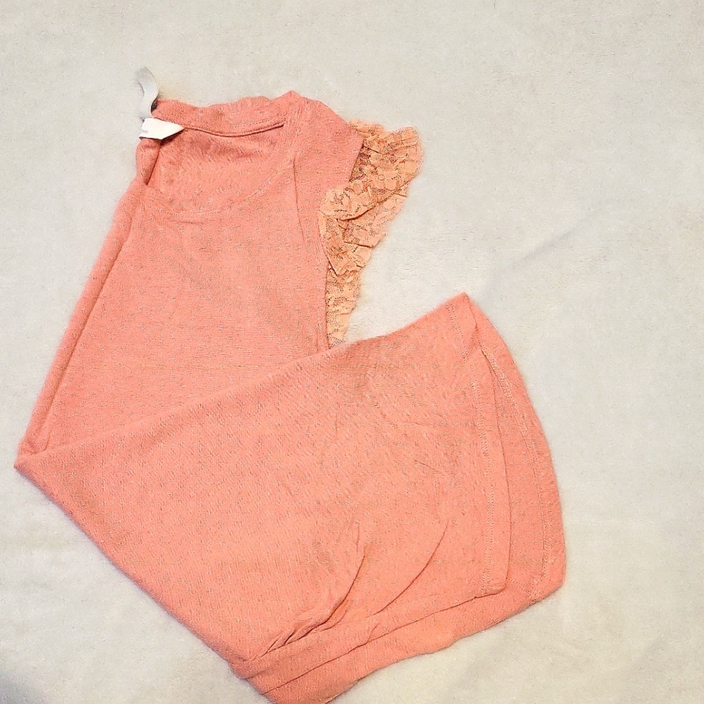 H&M Maternity Lace Trim Top | Size M Maternity | Coral